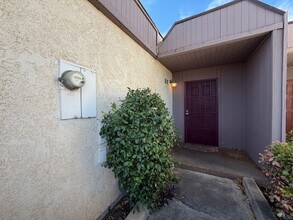 Building Photo - 43334 32nd St W