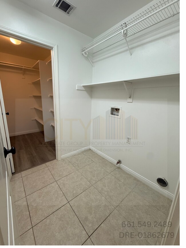 Building Photo - 8503 Spanish Bay Dr