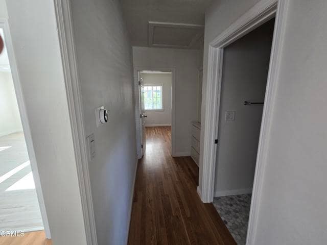 Building Photo - 2992 Casitas Ave