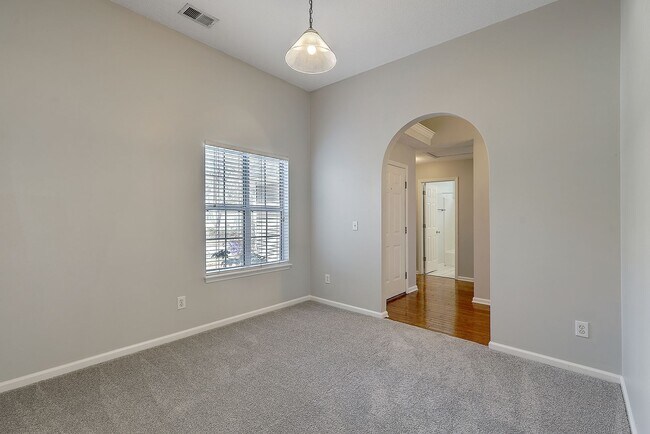 Building Photo - Gorgeous Home in Mt Pleasant's Belle Hall!
