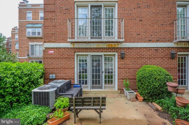 Building Photo - 3631 38th St NW