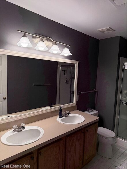 Building Photo - 523 Brookfield Dr