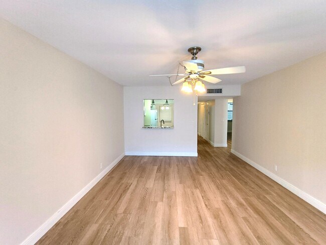 Building Photo - 777 S Federal Hwy