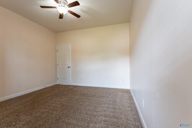 Building Photo - 105 Kaileigh Paige Cir