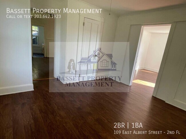 Building Photo - 109 E Albert St