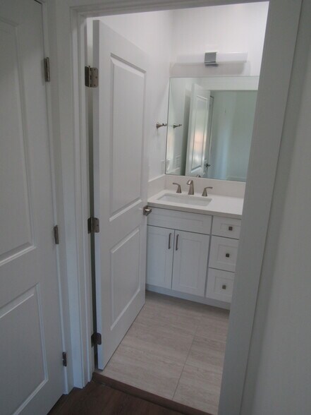 bathroom one - 21206 De La Osa St