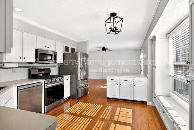 Building Photo - 994 Frieda Ct