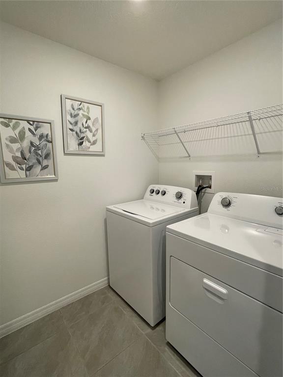 Building Photo - 37059 Kings Crown Dr