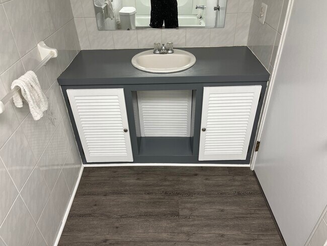 Building Photo - 301 Soose Rd