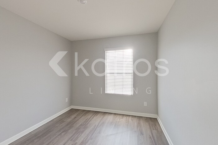 Building Photo - 354 Ironwood Ct
