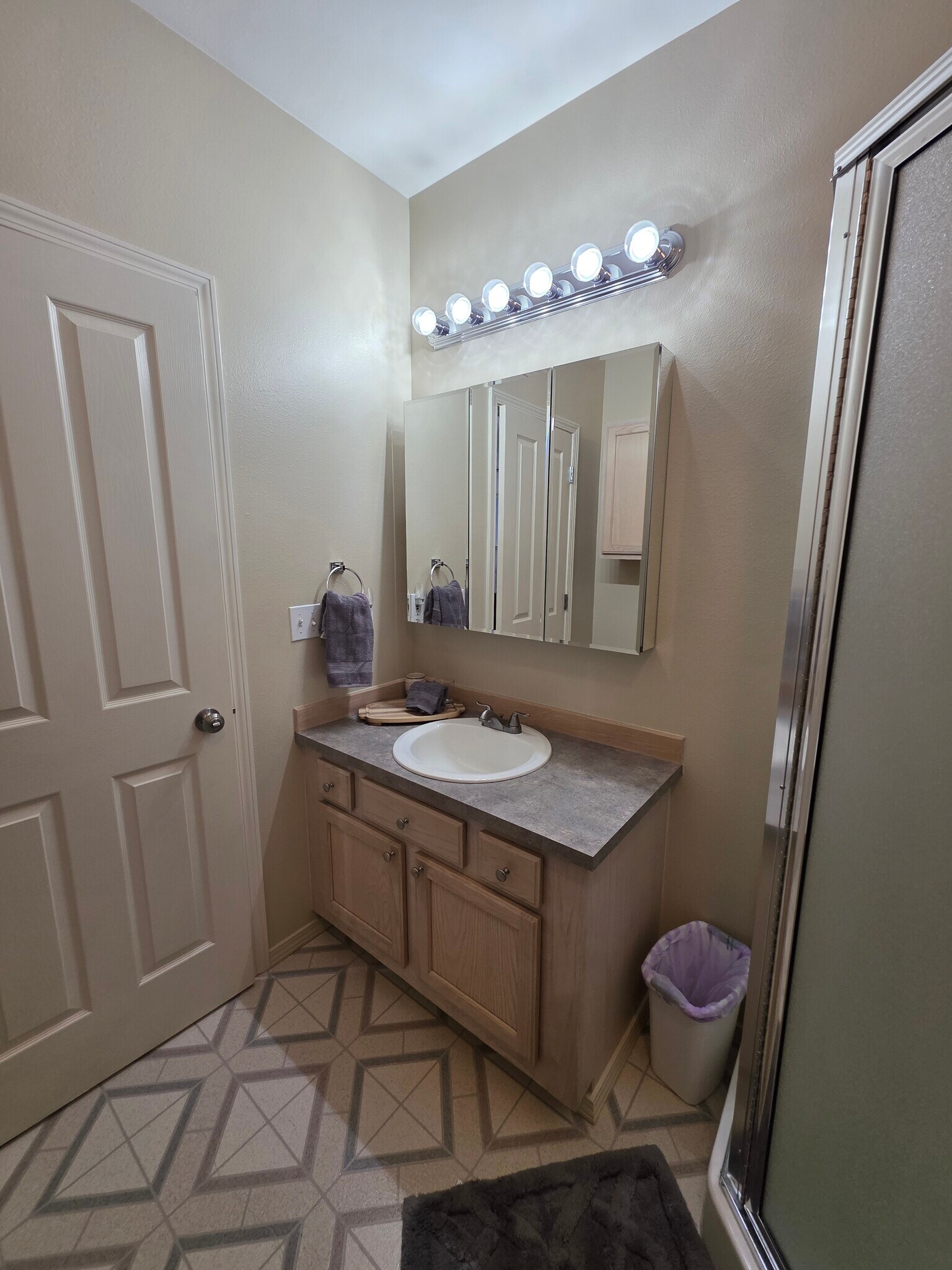 Building Photo - 3030 Lore Rd