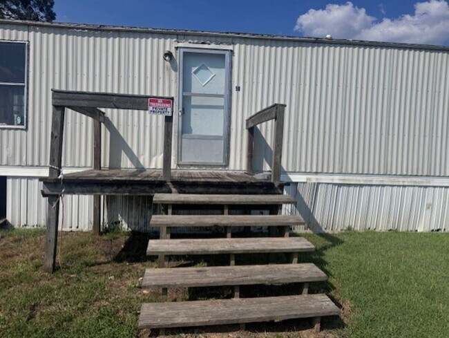 Building Photo - 58 Lakewater Dr