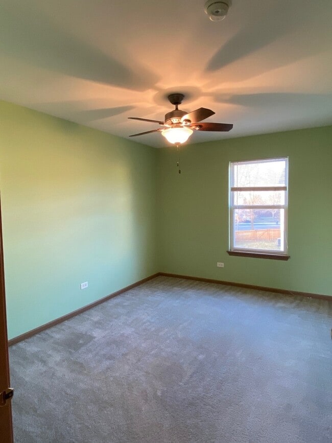 Building Photo - 17207 Dundee Dr