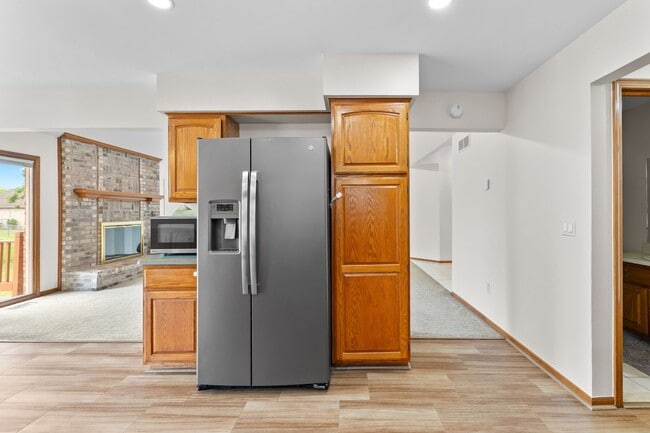Building Photo - 53638 Springhill Meadows Dr