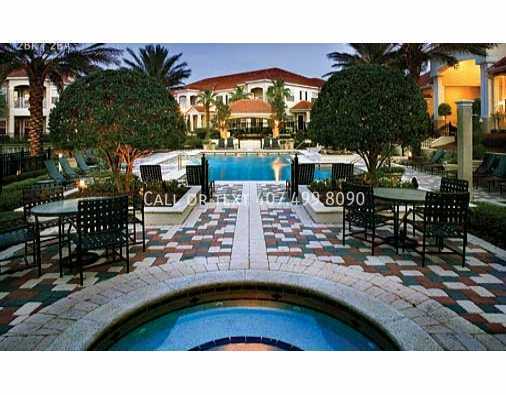 Building Photo - 2121 Arbor Lakes Cir