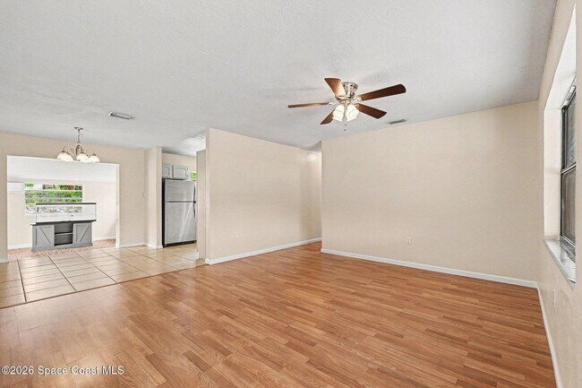 Building Photo - 3960 Barcelona St