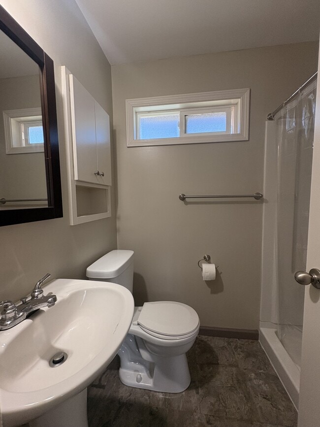 Building Photo - 790 Kihau Pl