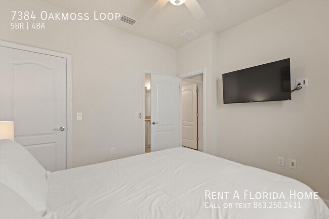 Building Photo - 7384 Oakmoss Loop