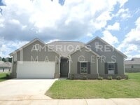 Building Photo - Bright, Airy Home or Rent in Clanton, AL!!! COMING SOON