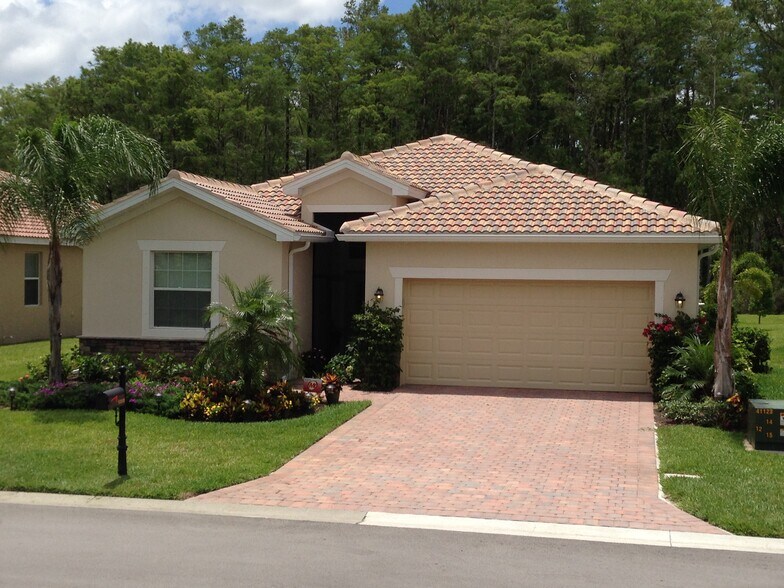 4 Bed 3 Bath Single Family Home - 10510 Yorkstone Dr