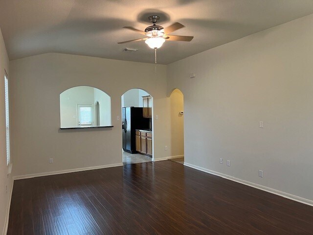 Building Photo - 2134 Thorn Berry Creek Ln