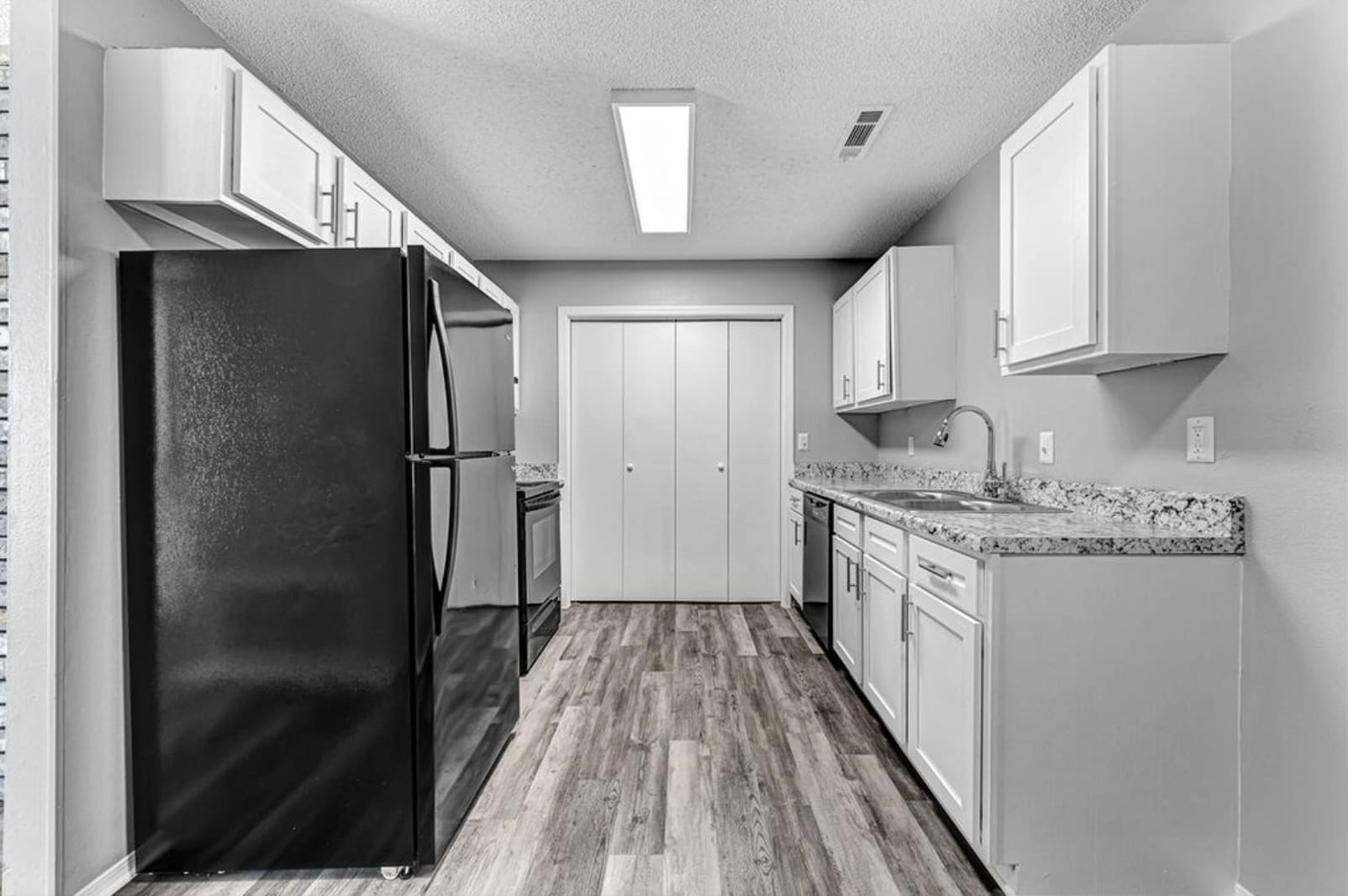 Building Photo - 4520 W Franciscan Trl