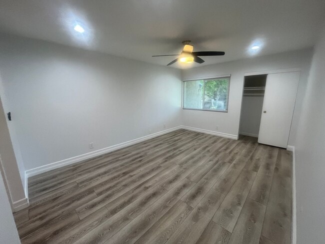Building Photo - Lovely 1 Bedroom 1 Bath apartment in Anaheim!