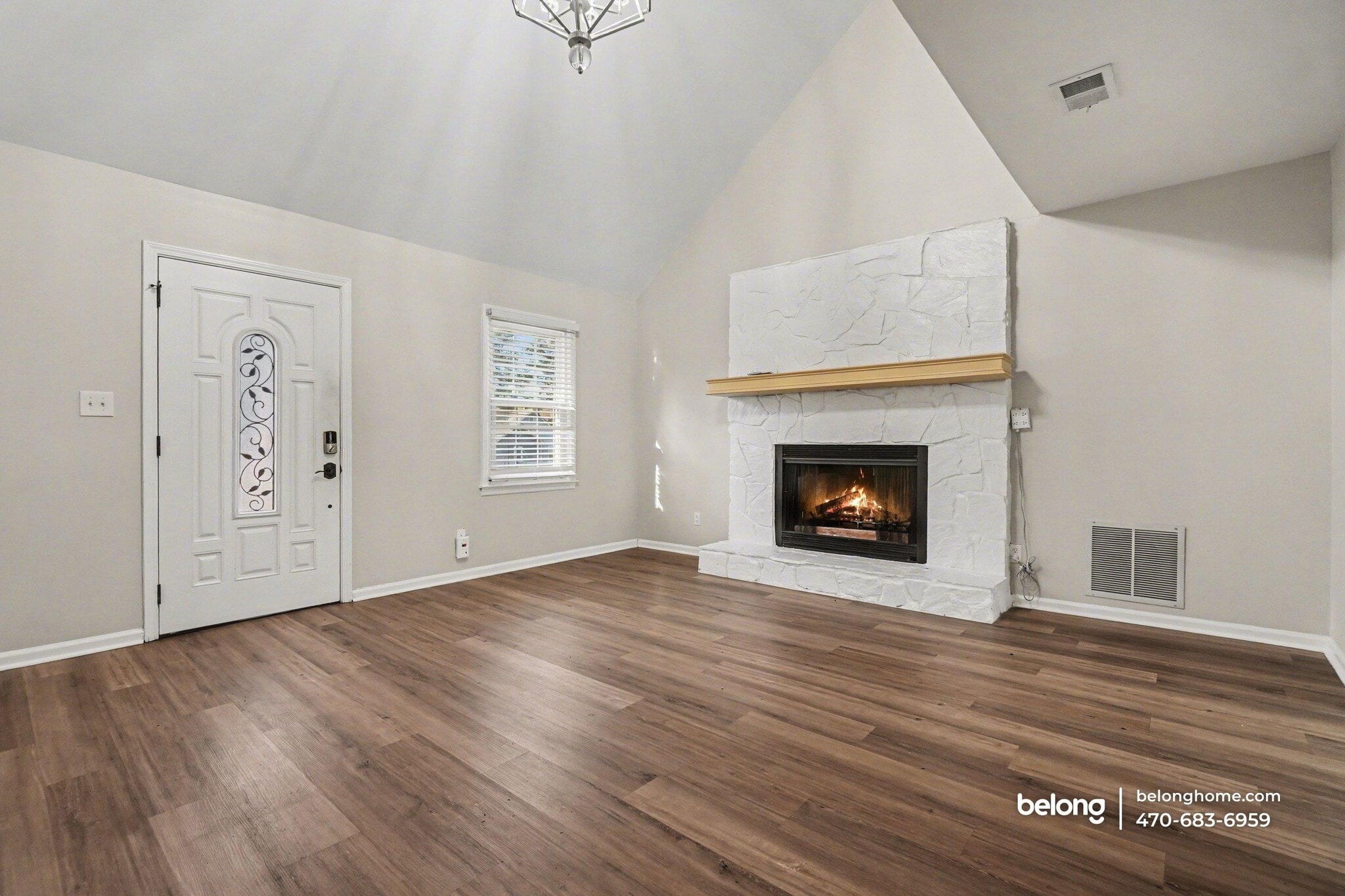 Building Photo - 1004 Natalie Ln SE