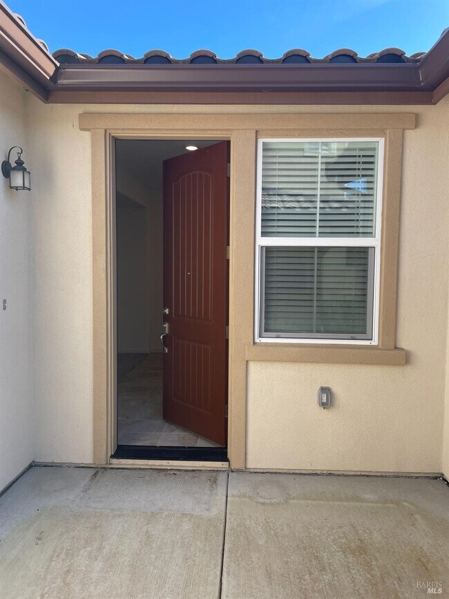 Building Photo - 5820 Kristina Pl