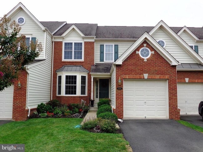Building Photo - 15839 Fourmile Creek Ct