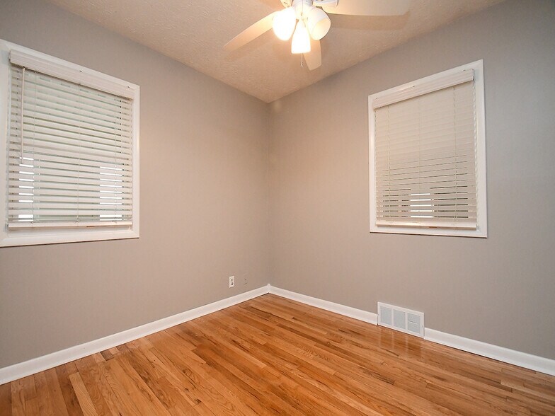 Building Photo - 6939 Binney St