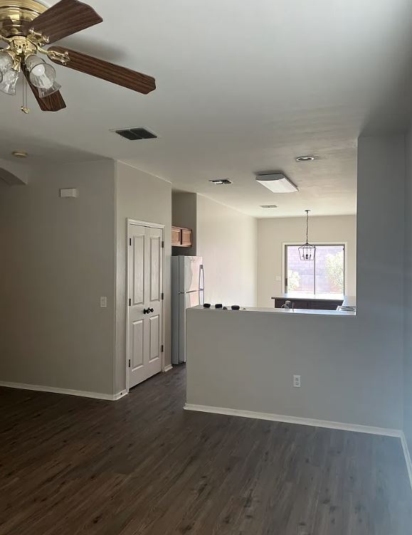 Building Photo - 7739 W Sombrero View Ln
