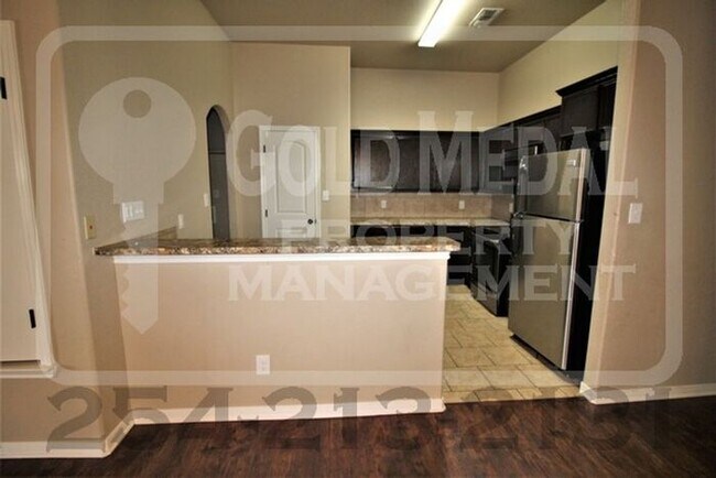 Building Photo - 1106 Grace Point Dr