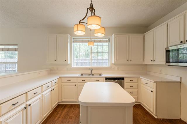 Building Photo - 1405 Timber Creek Rd