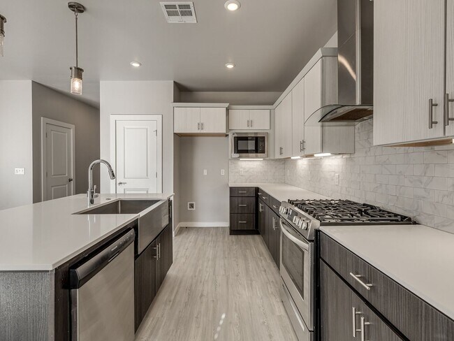 Building Photo - 508 NW 176th Terrace