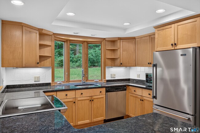 Building Photo - 68 Otter Cove Dr