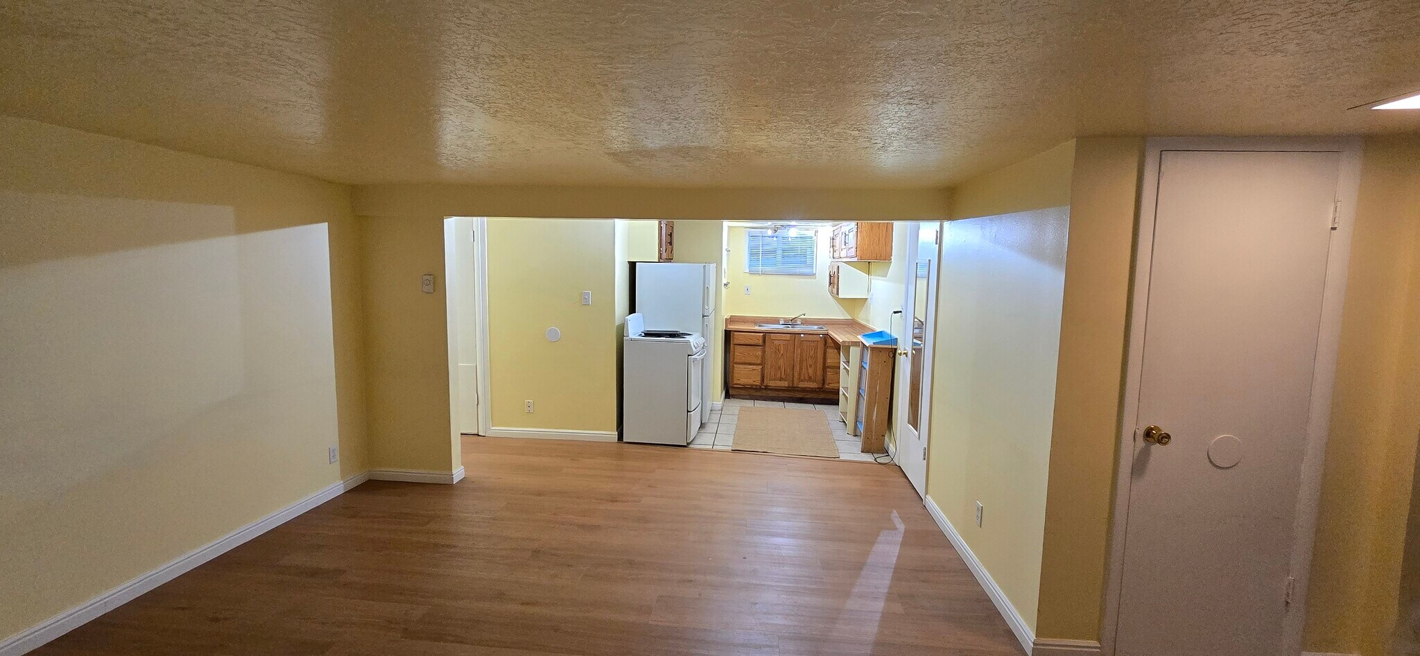 Building Photo - 1057 S 900 E