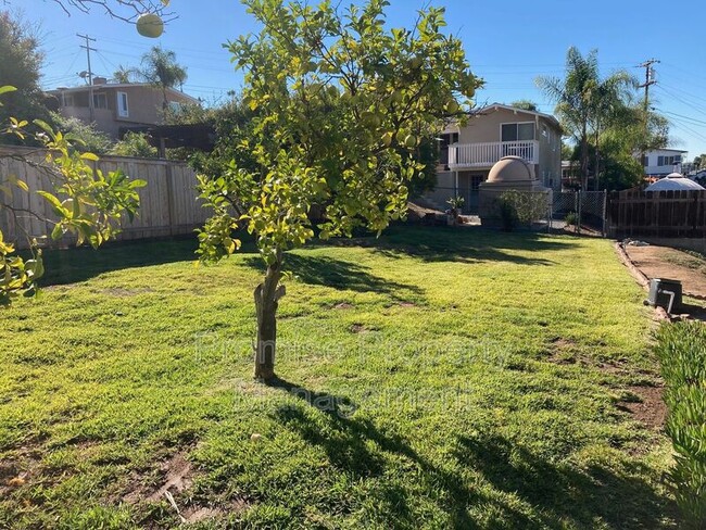 Building Photo - 1235 Peach Grove Ln