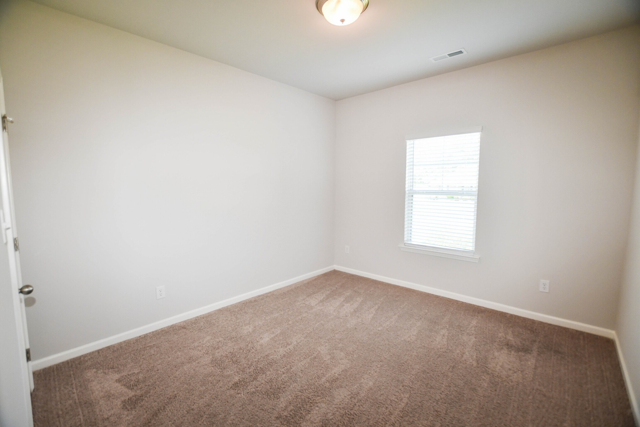 Building Photo - 14426 Water Stream Dr NW