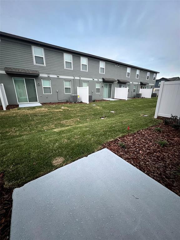 Building Photo - 7693 Imagination Pl