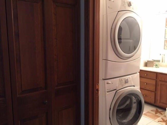 Building Photo - 3304 Baer Beach Rd