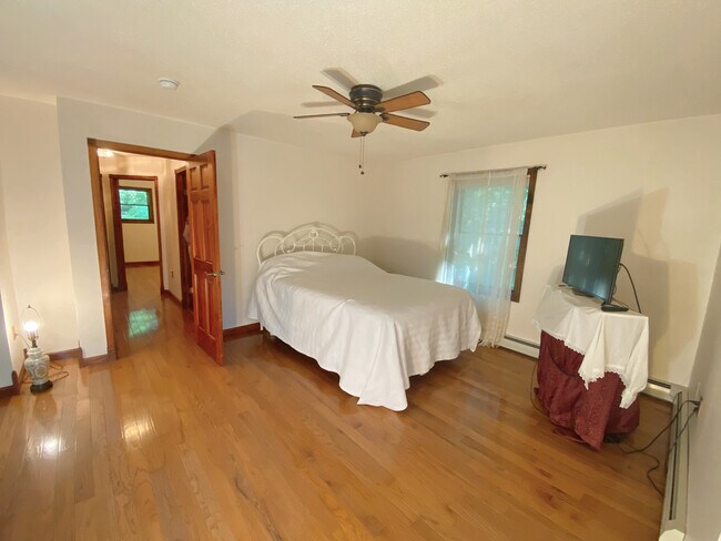 Building Photo - 48 Briarwood Rd