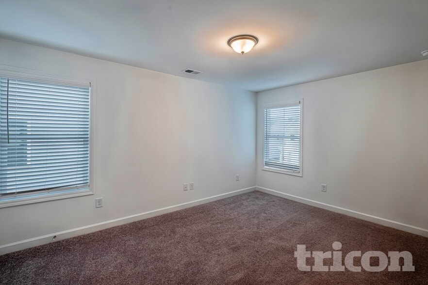 Building Photo - 161 East Ridge Way Woodstock GA