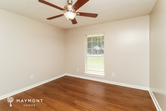 Building Photo - 516 Brentwood Dr