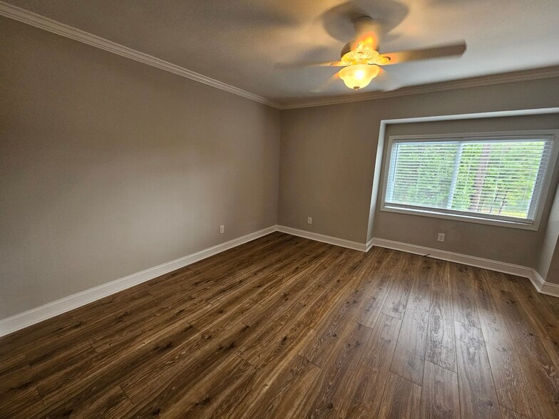 Building Photo - 634 Cobblestone Dr