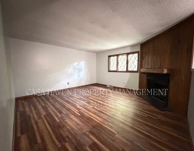 Building Photo - 13 N Foxxborough Ln