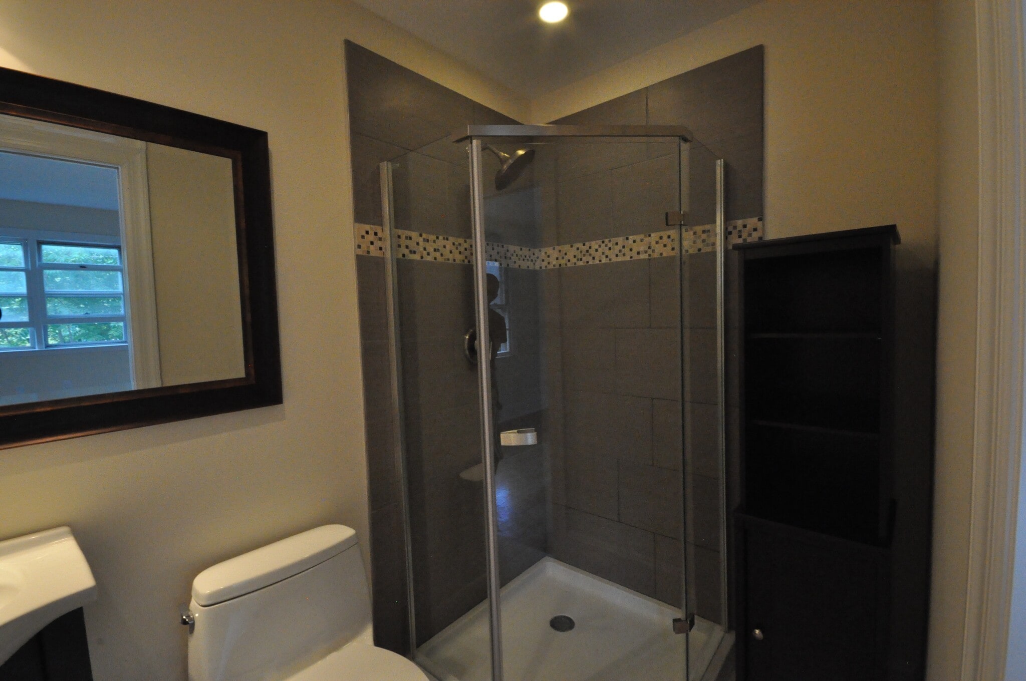 Building Photo - 32 Weaver St