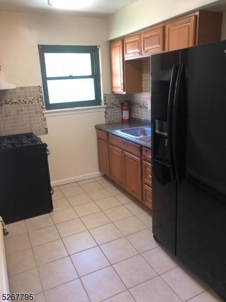 Building Photo - 263 Somerset St