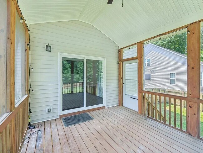 Building Photo - 11616 Leesville Rd