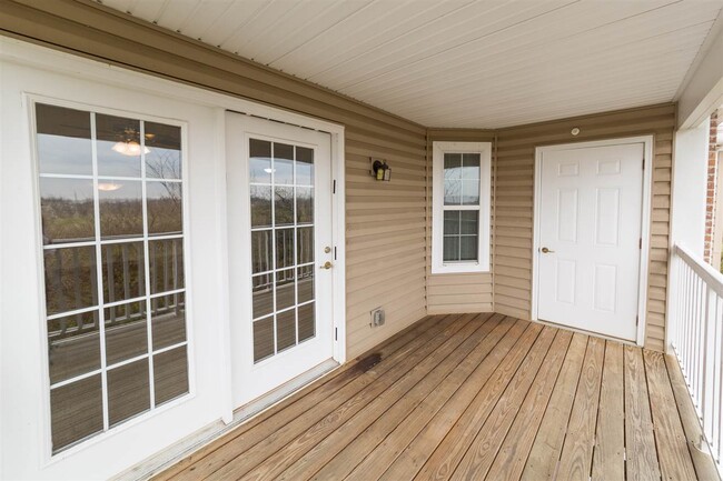 Building Photo - 613 Ivy Ridge Dr